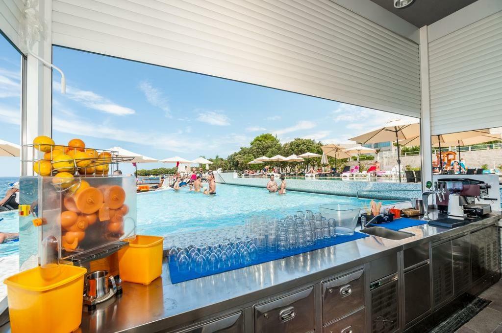 Sunset Apartment بيتريتْشاني المظهر الخارجي الصورة